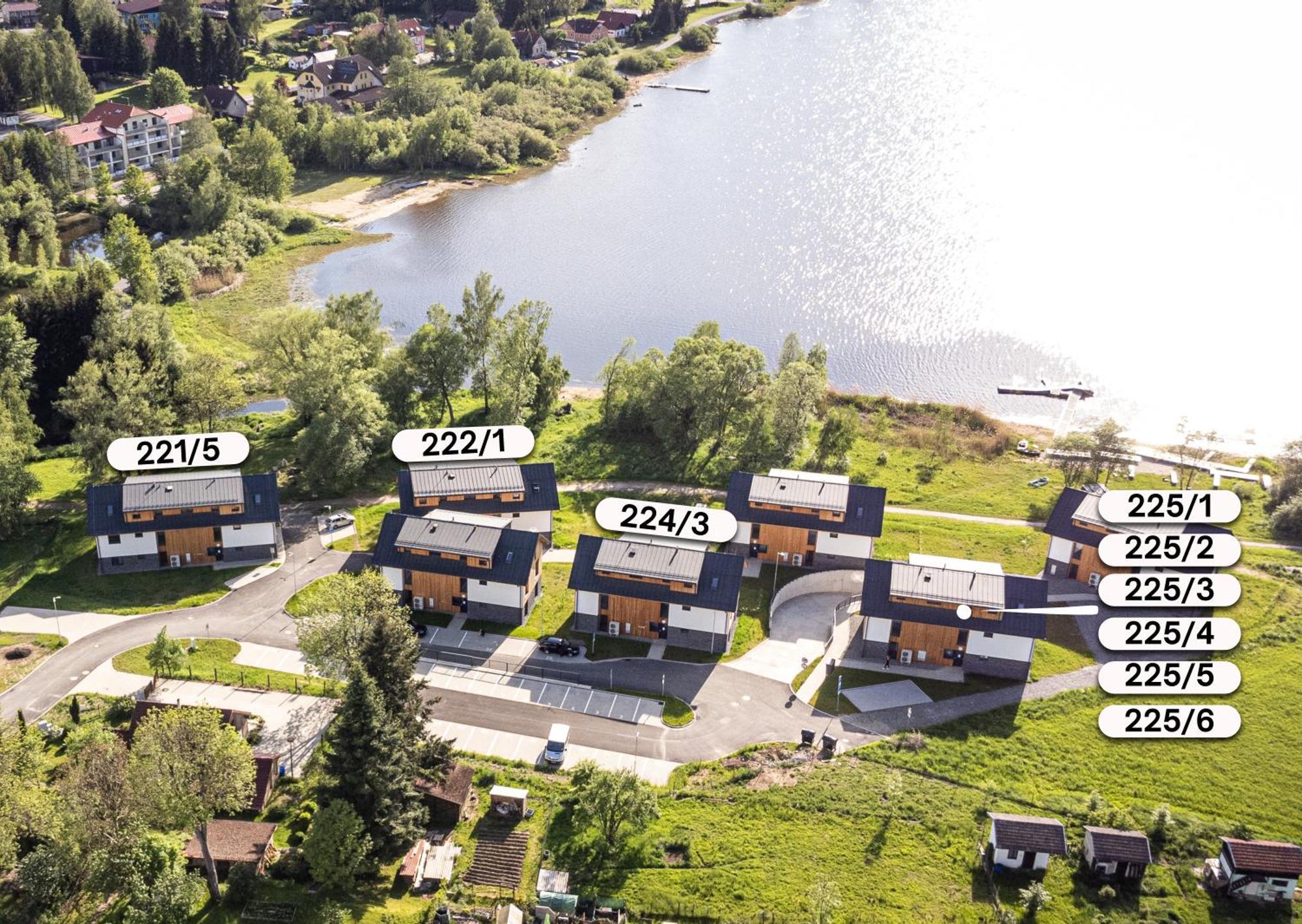 Resort Male Lipno Černá v Pošumaví Εξωτερικό φωτογραφία